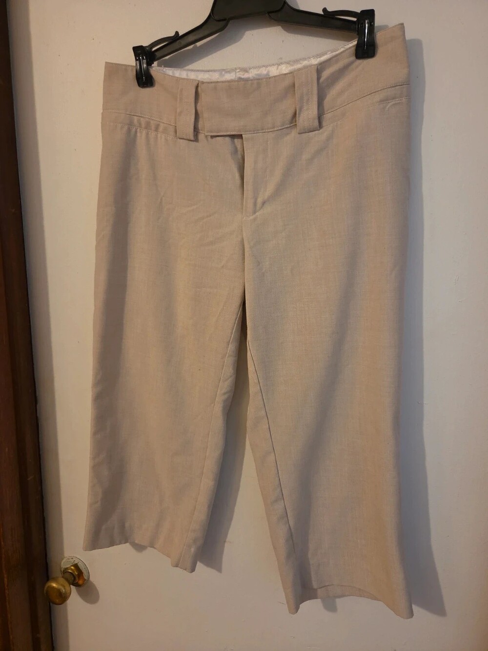 Professional Khaki Capris for women